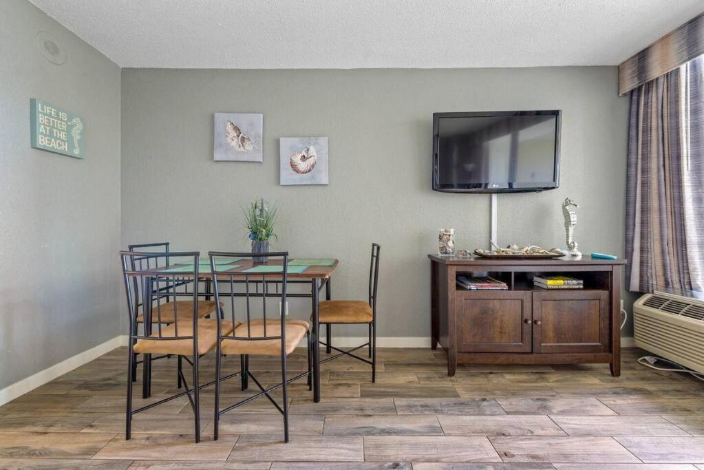 شقة Note Worthy 1Br Oceanview Dogs Ok! 438 شاطئ ميرتل المظهر الخارجي الصورة